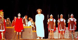 LA PASSION DE NOTRE SEIGNEUR JESUS CHRIST MARTIGUES 10.04.2011    (20)